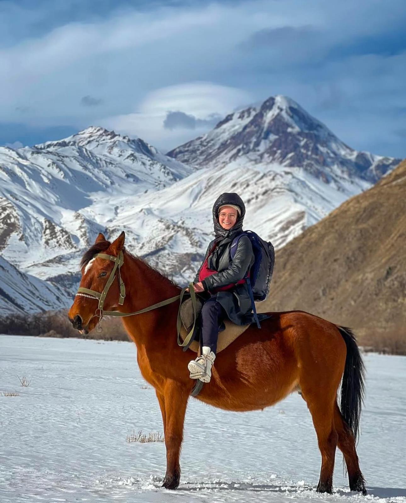 januka garden sno Villa Kazbegi Bagian luar foto